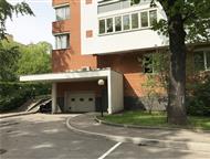 ������: ������ 2-�, ��������, 95 �2, 14/17 ��� ������-������, ���������-���������, ��� ��������� 2000, 17 ������, 1 �������, 2 ����� (Otis, 1 ��������).   ���